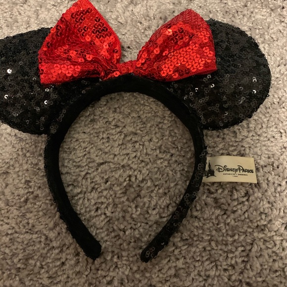 Disney Accessories - Disney park Minnie Ears